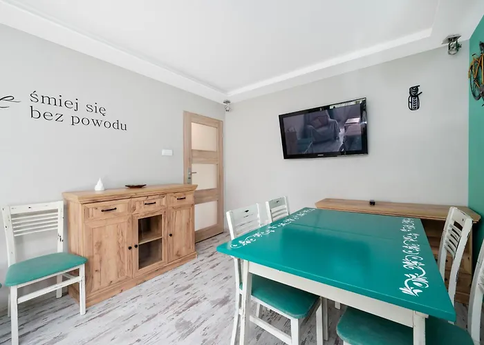 Wild And Free Urban Jungle By Bookinghost Lejlighed Łódź